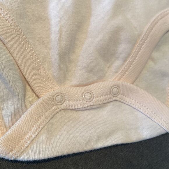 Toddler Girl Bundle 4 CloudIsland Onsies & 2 Cat & Jack Footless Pajama 24M NWT - Picture 8 of 9